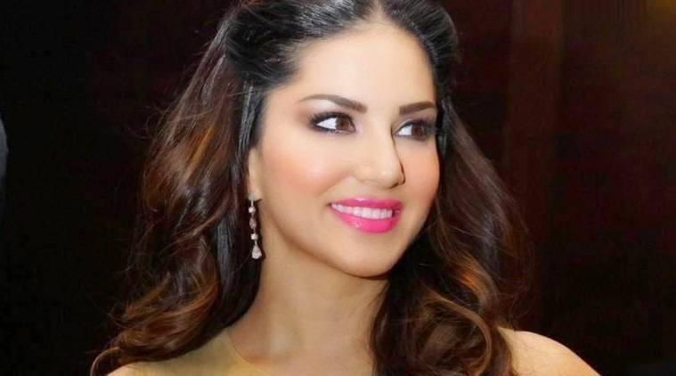 sunny leone,bollywood,jism 2 movie,conditions,lip lock,one night stand  సన్నిలియోన్ కు కష్టకాల౦ మొదలై౦దా?